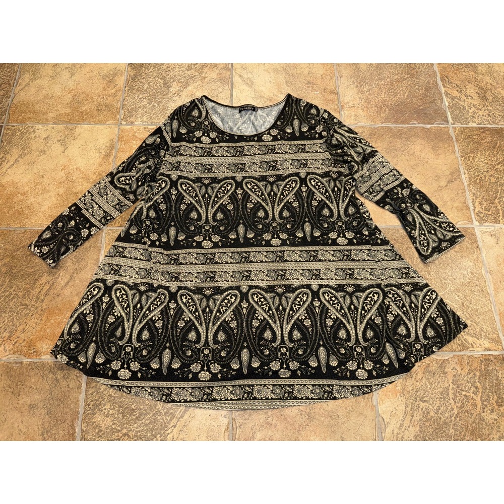 Veranee Black White Paisley Floral Tunic Top Long Sleeve 3XL Plus Boho Swing